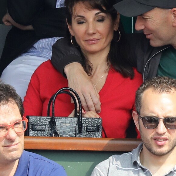 Zinédine Zidane et sa femme Véronique dans les tribunes des Internationaux de France de Tennis de Roland Garros à Paris, le 10 juin 2018. © Dominique Jacovides - Cyril Moreau/Bestimage