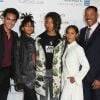 Will Smith, Jada Pinkett et leurs enfants Willow Smith, Jaden Smith et Trey Smith - Célébrités arrivant au 26ème EMA Awards au studio de la Warner à Burbank le 22 octobre 2016