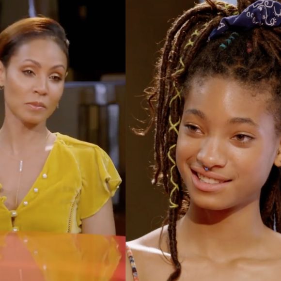 Jada Pinkett Smith, sa mère Adrienne Banfield-Norris, sa fille Willow Smith et l'amie de cette dernière Telana Lynum dans l'émission "Red Table Talk" diffusée sur Facebook. Juin 2018.