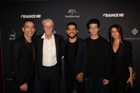 Semi-Exclusif - Aimé Jacquet, Youri Djorkaeff avec sa femme Sophie et ses fils Oan Djorkaeff, Sacha Djorkaeff - A l'occasion des 20 ans de la victoire de l'équipe de France, les bleus 98 se sont rendus à un dîner organisé au Buddha Bar avec tous les joueurs et leur famille le 11 juin 2018. © Rachid Bellak/Bestimage