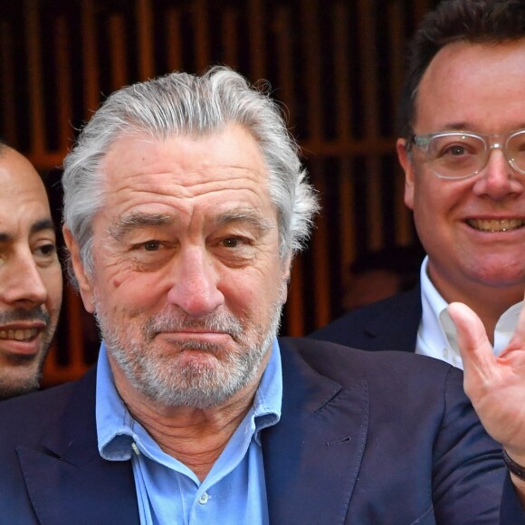 Robert De Niro, Nobu Matsuhisa, Meir Teper à l'inauguration du "Nobu Hotel Shoreditch" à Londres, le 15 mai 2018.