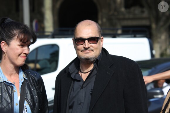 Exclusif - Le cousin de Johnny Hallyday, Michael Ketcham Halliday arrive à la messe hommage pour le 75ème anniversaire de Johnny Hallyday en l'église de La Madeleine à Paris. Le 15 juin 2018