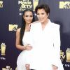 Kim Kardashian et sa mère Kris Jenner - Les célébrités posent lors du photocall de la soirée des "MTV Movie And TV Awards" à Santa Monica le 16 juin 2018.