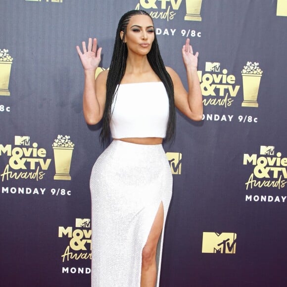 Kim Kardashian - Les célébrités posent lors du photocall de la soirée des "MTV Movie And TV Awards" à Santa Monica le 16 juin 2018.