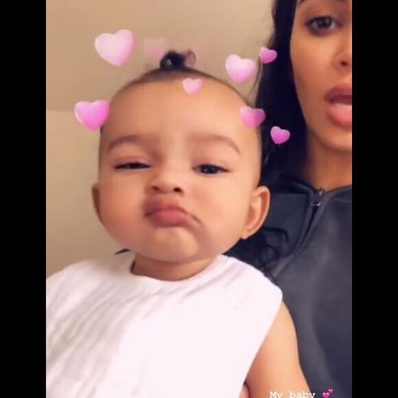 Kim Kardashian avec sa fille Chicago âgée de 5 mois sur Instagram.