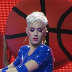 Katy Perry en concert à l'O2 arena à Londres, le 15 juin 2018.