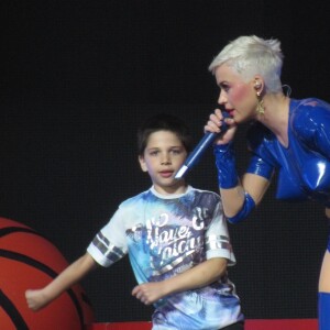 Katy Perry en concert à l'O2 arena à Londres, le 15 juin 2018.