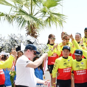 L'équipe de la princesse Charlene a remporté cette édition du Waterbike Challenge - Le prince Albert II de Monaco, David Tanner, Christophe Dominici, la princesse Charlene de Monaco, Terence Parkin, Mark Webber lors du Water Bike Challenge, au profit de la Fondation princesse Charlene de Monaco au départ du Yacht Club de Monaco le 17 juin 2018. © Bruno Bebert / Bestimage