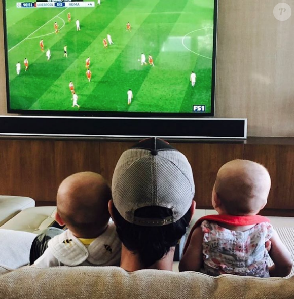 Enrique Iglesias et ses bébés - Instagram, 24 avril 2018