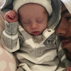 Enrique Iglesias et l'un de ses bébés - Instagram, 16 janvier 2018