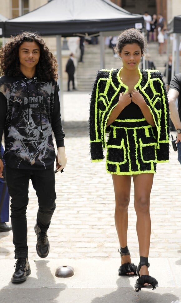 Tina Kunakey et son frère Zakari Tunakey au défilé de mode Balmain homme collection printemps-été 2019 lors de la fashion week à Paris le 24 juin 2018 © Veeren/CVS/Bestimage