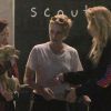 Exclusif - Kristen Stewart et sa compagne Stella Maxwell sont allées dîner avec des amis au Scout à Los Angeles. Le 26 juin 2018.