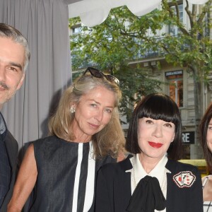 Exclusif - François Vincentelli, Sophie Deniau, Chantal Thomass, Alice Dufour, Jacques Babando à la soirée d'inauguration de la nouvelle boutique "Pellegrino" à Paris, le 26 juin 2018.