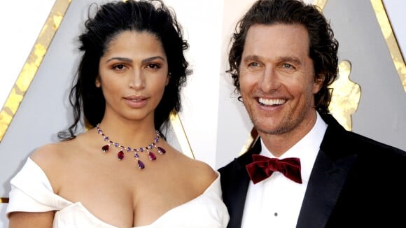 Matthew McConaughey pressé par son "horloge biologique", sa femme a tout changé
