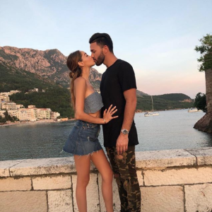 Nabilla et Thomas Vergara amoureux au Monténégro, début juin 2018.