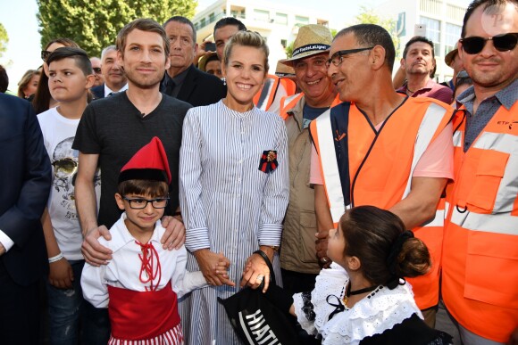 Exclusif - Laura Tenoudji, la femme de Christian Estrosi, le maire de Nice, et Ora Ito durant l'inauguration de la ligne 2 Ouest Est du tramway sur le tronçon aérien entre le CADAM et Magnan à Nice 30 juin 2018. © Bruno Bebert/Bestimage