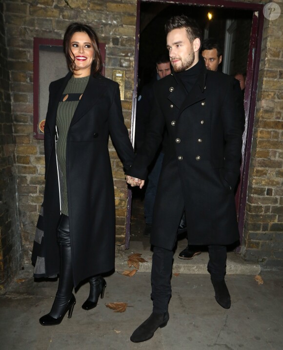 Cheryl Cole enceinte et son compagnon Liam Payne à la sortie de la chorale de Noël de l'église de St James à Londres. 29 November 2016
