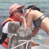 Exclusif - Eiza González et sa compagne Josh Duhamel se câlinent et s'embrassent en visite au site archéologique maya de Muyil au Mexique, le 1er juillet 2018