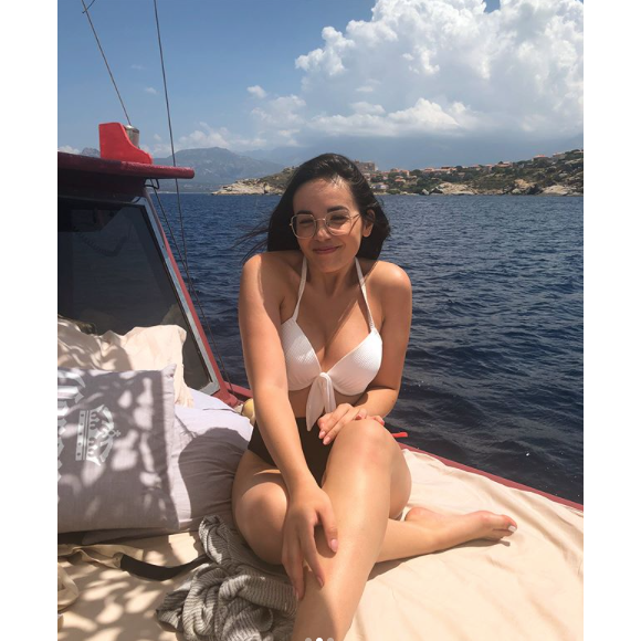 La jolie Agathe Auproux très sexy en Corse le 7 juillet 2018.