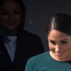 Le prince Harry, duc de Sussex et sa femme Meghan Markle, duchesse de Sussex arrivent à l'aéroport de Dublin, le 10 juillet 2018.