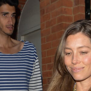 Justin Timberlake et sa femme Jessica Biel sortent du restaurant Bocca di Lupo à Londres, le 10 juillet 2018.