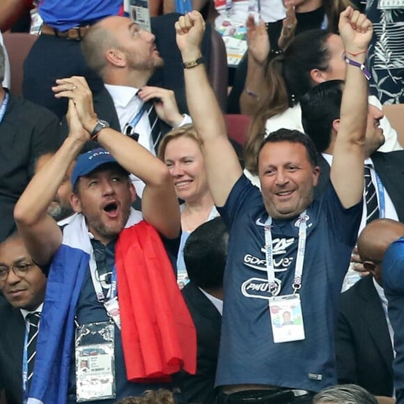 Dany Boon, Arthur - People au stade Loujniki lors de la finale de la Coupe du Monde de Football 2018 à Moscou, opposant la France à la Croatie à Moscou le 15 juillet 2018 .© Cyril Moreau/Bestimage