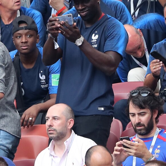 Omar Sy - People au stade Loujniki lors de la finale de la Coupe du Monde de Football 2018 à Moscou, opposant la France à la Croatie à Moscou le 15 juillet 2018 .© Cyril Moreau/Bestimage