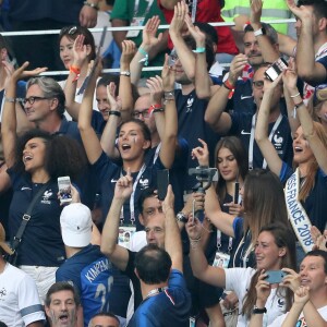 Alicia Aylies (miss France 2017), Iris Mittenaere (Miss France 2016 et Miss Univers 2016), Maëva Coucke (Miss France 2018), Camille Cerf (Miss France 2015) - People au stade Loujniki lors de la finale de la Coupe du Monde de Football 2018 à Moscou, opposant la France à la Croatie à Moscou le 15 juillet 2018 .© Cyril Moreau/Bestimage