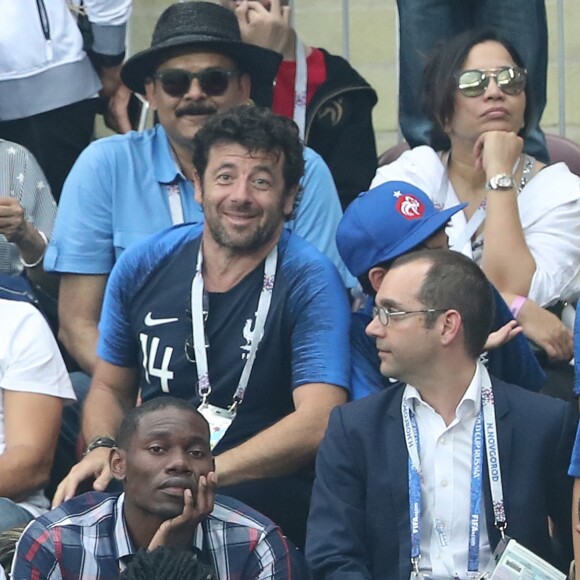 Patrick Bruel et ses fils - People au stade Loujniki lors de la finale de la Coupe du Monde de Football 2018 à Moscou, opposant la France à la Croatie à Moscou le 15 juillet 2018 .© Cyril Moreau/Bestimage