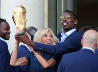 Brigitte Macron : Chic pour accueillir les Bleus, la Coupe du monde en main
