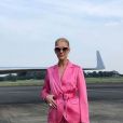 Céline Dion prend un jet privé pour rejoindre Taipei, et pose dans un look mode original sur Instagram, le 9 juillet 2018.