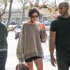 Exclusif - Kendall Jenner rejoint sa famille chez Go Greek Yogurt afin de filmer une séquence pour 'Keeping Up with The Kardashians' à Calabasas en Californie, le 20 juillet 2018.