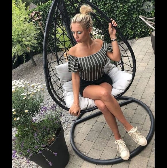 Stéphanie Clerbois prend la pose sur Instagram - 23 juin 2018