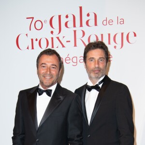 Bernard Montiel et Richard Orlinski - 70ème édition du gala de la Croix Rouge monegasque à Monaco le 27 juillet 2018. © Pierre Villard/Le Palais Princier/Monte-Carlo-SBM via Bestimage