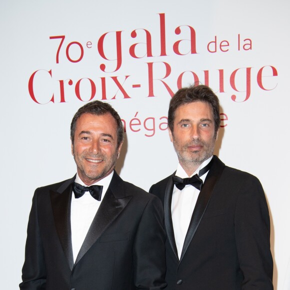 Bernard Montiel et Richard Orlinski - 70ème édition du gala de la Croix Rouge monegasque à Monaco le 27 juillet 2018. © Pierre Villard/Le Palais Princier/Monte-Carlo-SBM via Bestimage