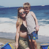 Hilary Duff, enceinte et son fils Luca. Juillet 2018.