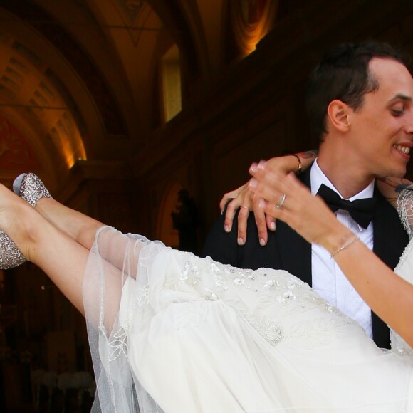 Exclusif - Prix spécial - Mariage religieux en l'église de Villanova d' Alizée et Grégoire Lyonnet - Villanova le 18 juin 2016 © Olivier Huitel - Olivier Sanchez / Bestimage - Crystal 18/06/2016 - Villanova