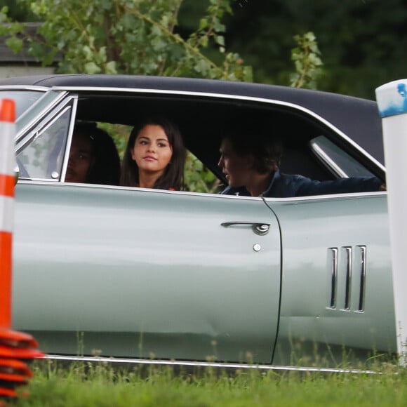 Exclusif - Selena Gomez, Austin Butler et Luka Sabbat sur le tournage de 'The Dead Don't Die' à New York le 2 août 2018.