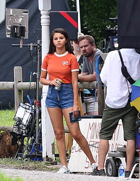Exclusif - Selena Gomez, Austin Butler et Luka Sabbat sur le tournage de 'The Dead Don't Die' à New York le 2 août 2018.