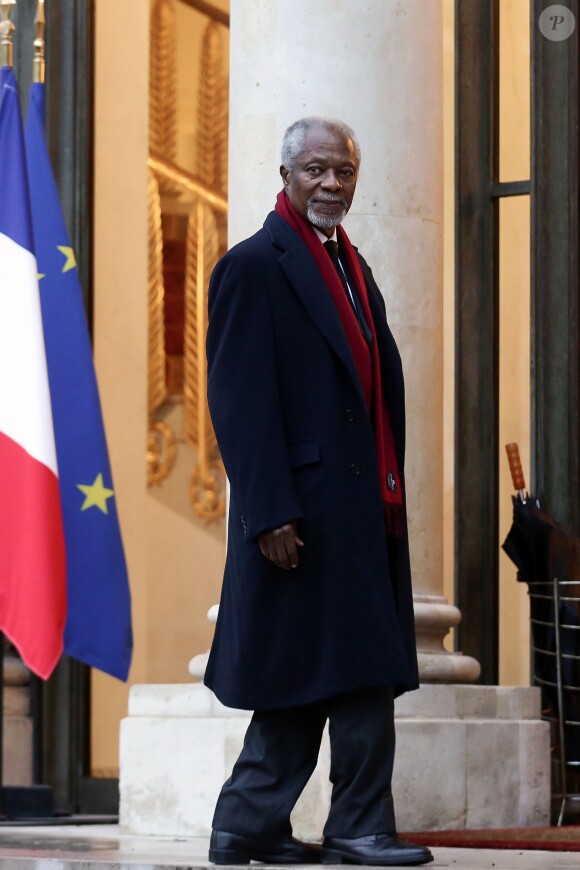 Kofi Annan, Président du groupe des Elders et Ancien secrétaire général des Nations Unies arrive à l'Elysée reçu par le président Emmanuel Macron dans le cadre du "One Planet Summit" à Paris le 11 decembre 2017. © Stéphane Lemouton/Bestimage