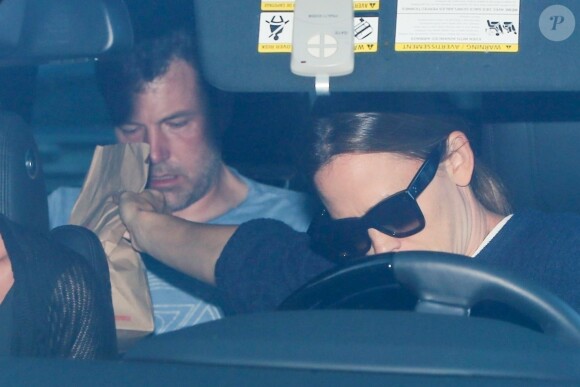 Jennifer Garner et Ben Affleck en voiture sur la route du centre de désintoxication Canyon Treatment Center à Los Angeles le 22 août 2018