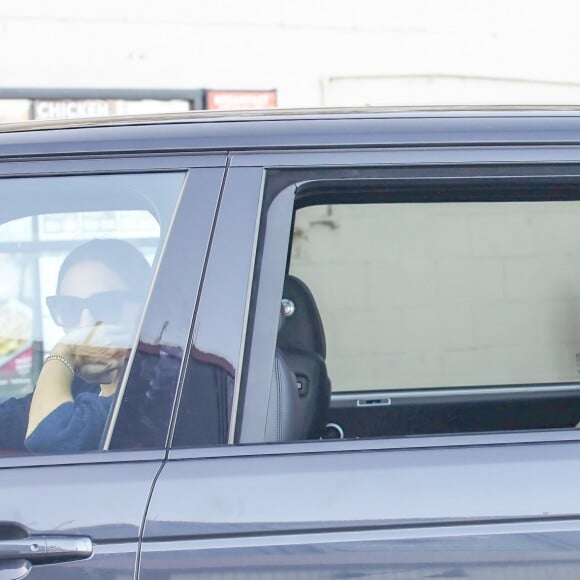 Jennifer Garner et Ben Affleck en voiture sur la route du centre de désintoxication Canyon Treatment Center à Los Angeles le 22 août 2018