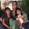 Laeticia Hallyday avec ses filles Jade et Joy à Saint-Barthélemy le 2 septembre 2017.