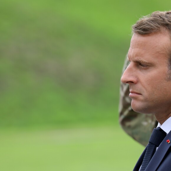 Le président de la République française Emmanuel Macron lors de la cérémonie de dépôt de gerbe au monument des soldats tombés à la citadelle de Copenhague - Le couple présidentiel français en visite d'État à Copenhague, Danemark, le 28 août 2018. © Ludovic Marin/Pool/Bestimage