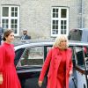 La première dame Brigitte Macron arrive à l'Académie royale des beaux-arts du Danemark à Copenhague avec la princesse Mary de Danemark le 28 août 2018. © Dominique Jacovides / Bestimage