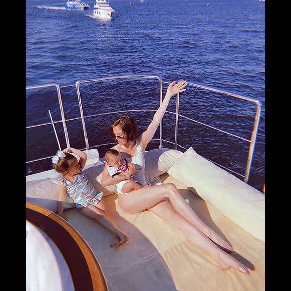 Coco Rocha et ses enfants Ioni et Iver. Août 2018.