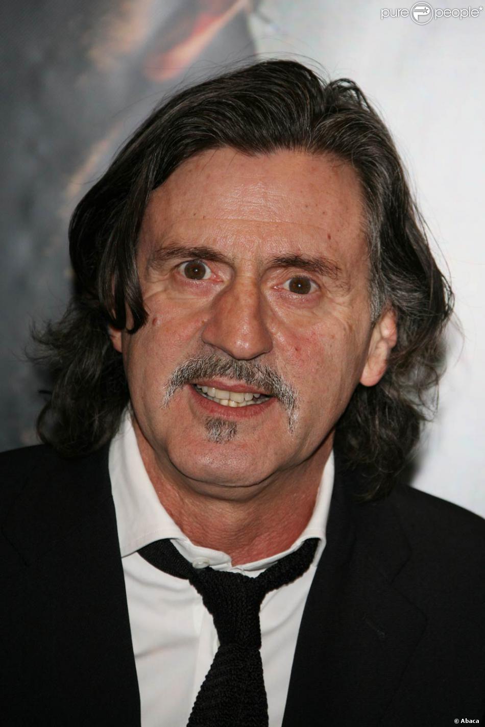 Daniel Auteuil, 2e acteur préféré des Français ! - Purepeople