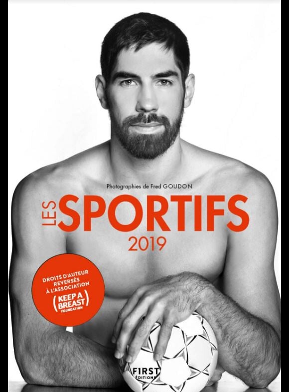 Nikola Karabatic en couverture du calendrier "Les sportifs 2019" réalisé par Fred Goudon et publié aux éditions First le 6 septembre 2018.