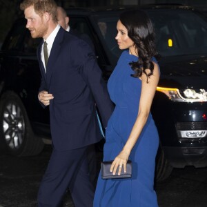 Le prince Harry et Meghan Markle (robe Jason Wu), duc et duchesse de Sussex, après le gala de charité The Royal Armouries' 100 Days to Peace au Central Hall Westminster à Londres le 6 septembre 2018, une soirée musicale commémorant le centenaire des cent derniers jours de la Première Guerre mondiale.