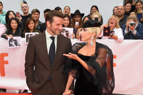 Bradley Cooper et Lady Gaga à la première du film "A Star Is Born" au Toronto International Film Festival 2018 (TIFF), le 9 septembre 2018. © Igor Vidyashev via Zuma Press/Bestimage